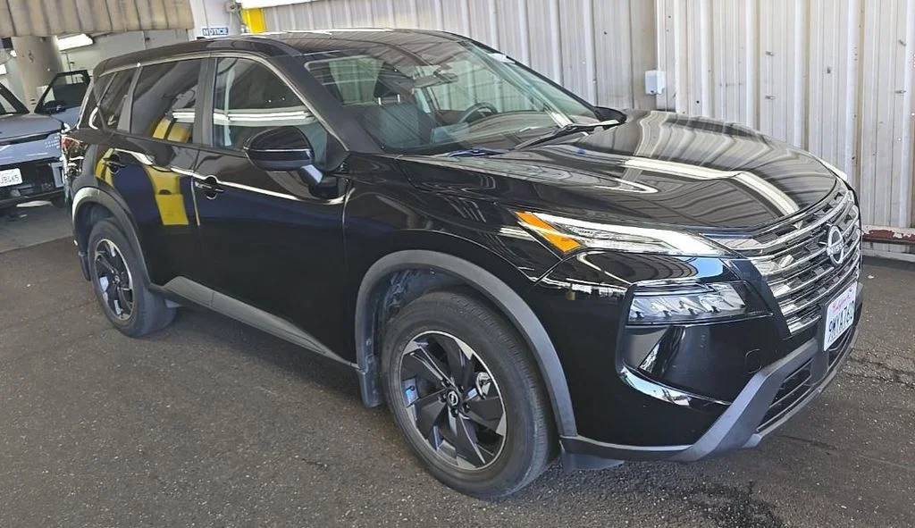 Used 2024 Black Nissan SV image 2