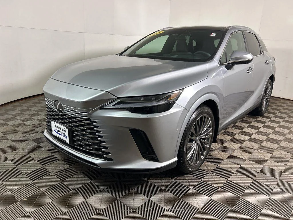 Used 2025 Iridium Lexus 350 Luxury image 13