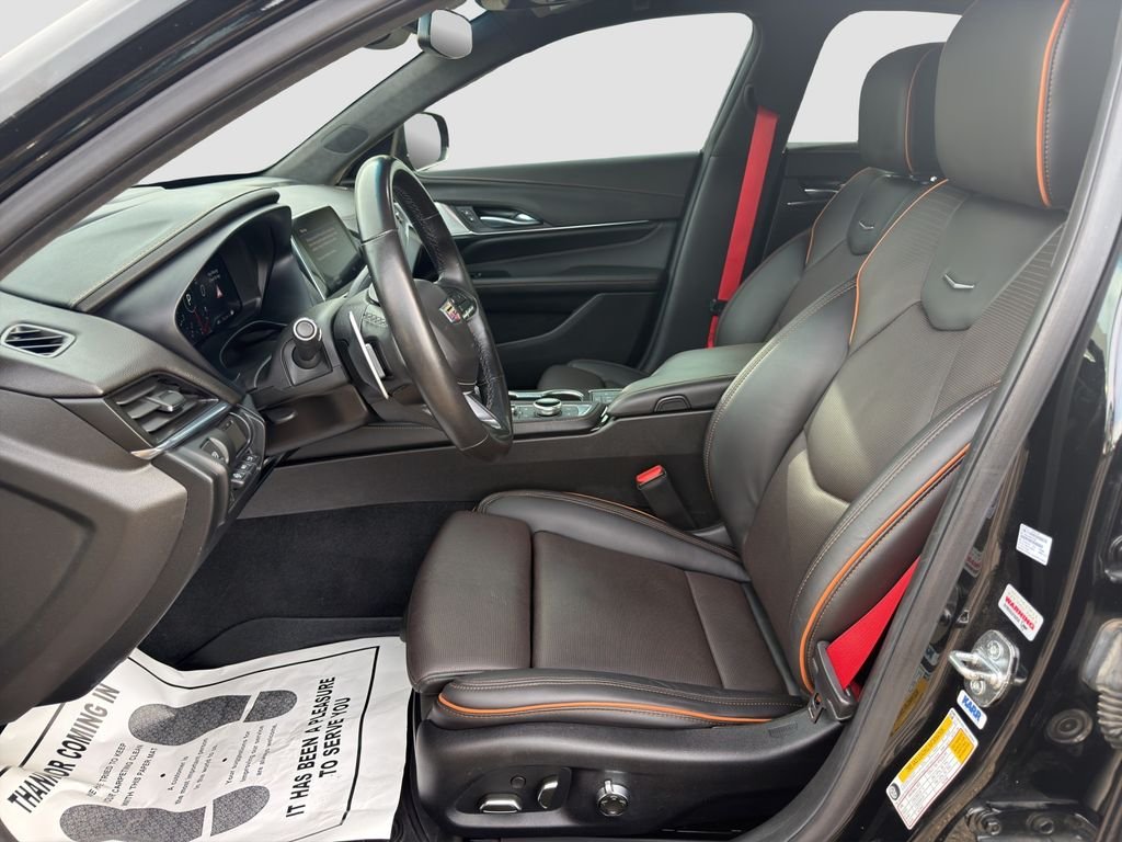 Used 2022 Black Cadillac V-Series image 11