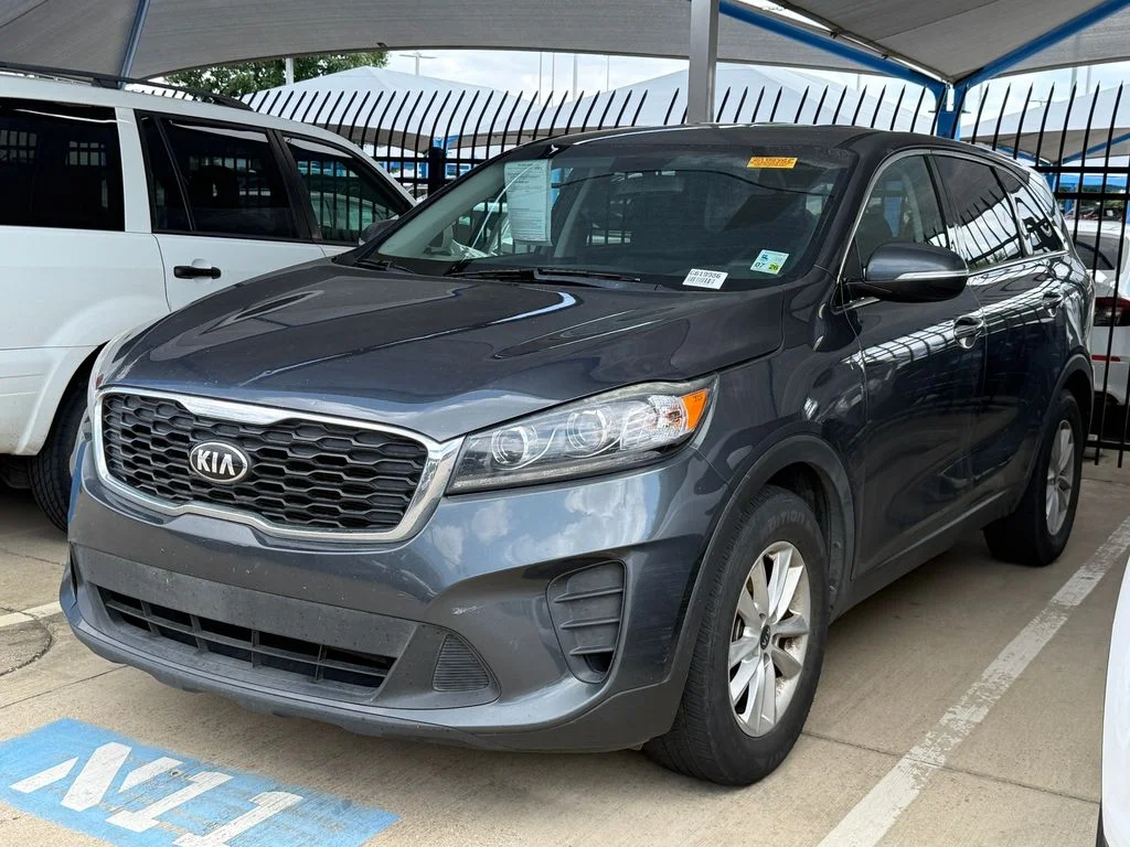 2020 Kia Sorento LX V6 AT's photo