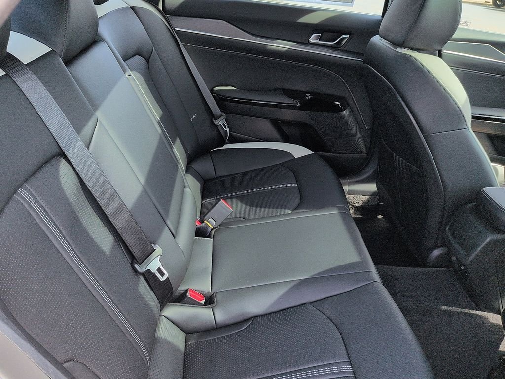 New 2026 Wolf Gray Kia GT-Line AWD image 8