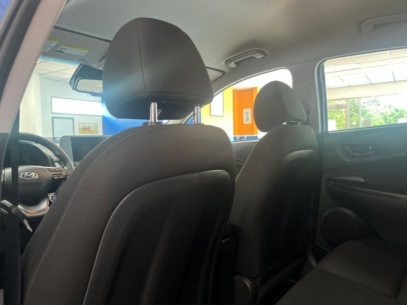 Certified Used 2022 Blue Hyundai SEL image 16