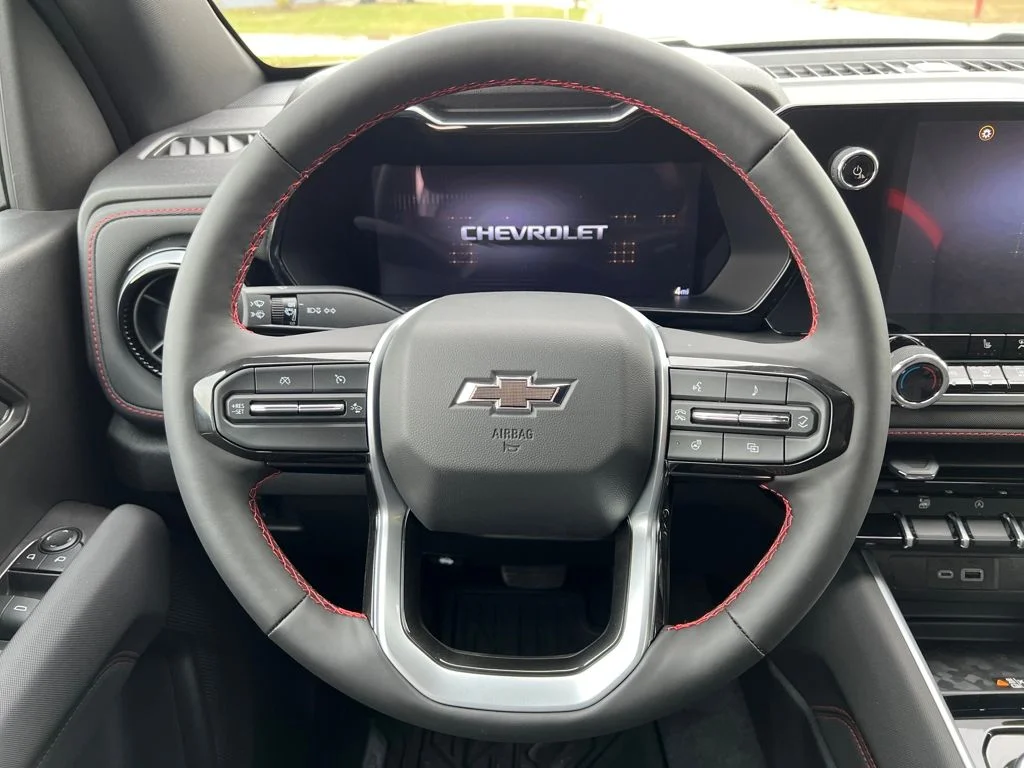 2026 Chevrolet Colorado Z71 - Photo 14