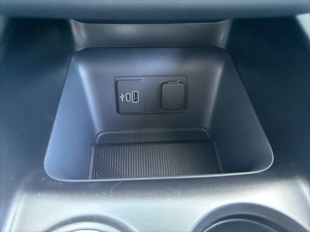 New 2026 Agate Black Metallic Ford Tremor® image 34