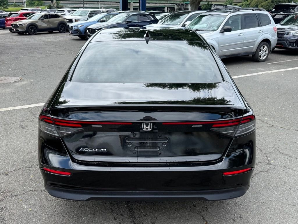 Used 2023 Crystal Black Pearl Honda EX image 7