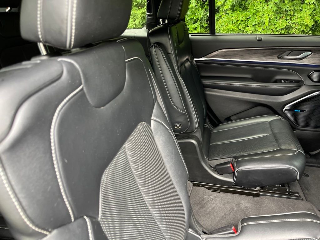Used 2021 Silver Jeep Overland image 38