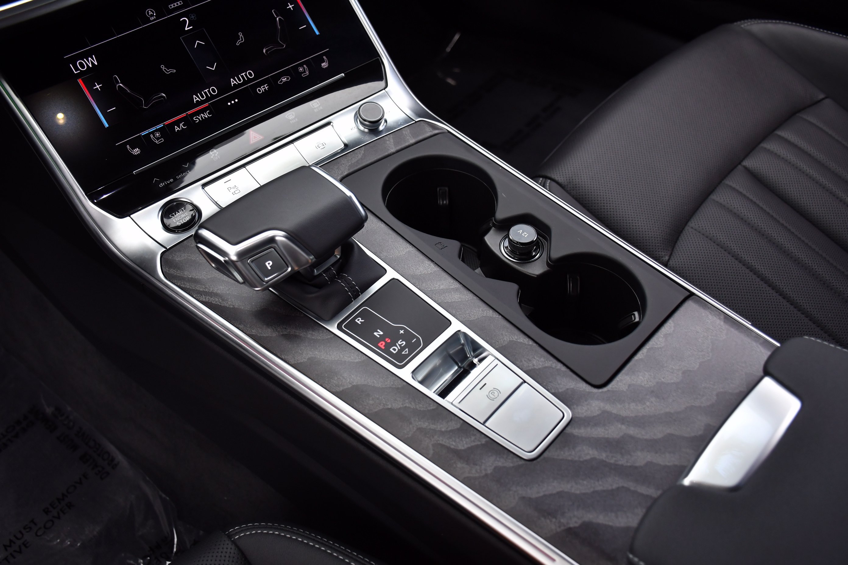 2025 Audi A6 Premium - Photo 13