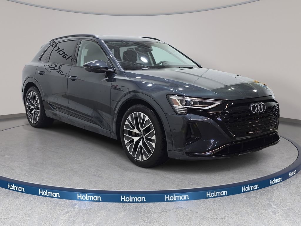 Used 2024 Gray Audi Premium Plus image 4