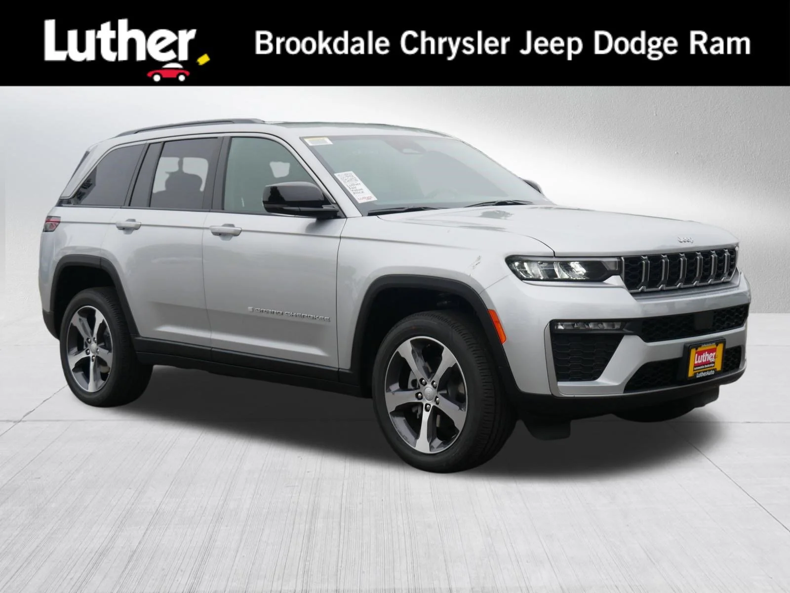 2026 Jeep Grand Cherokee Limited 4x4's photo
