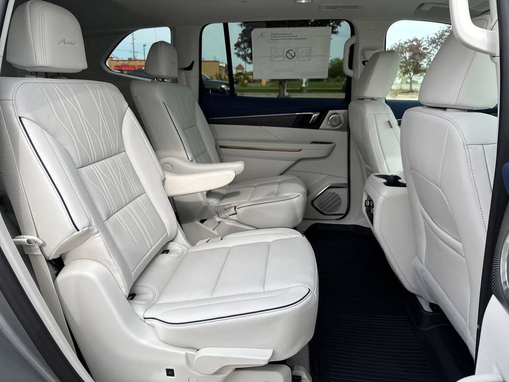 New 2026 Moonstone Gray Metallic Buick Avenir image 46