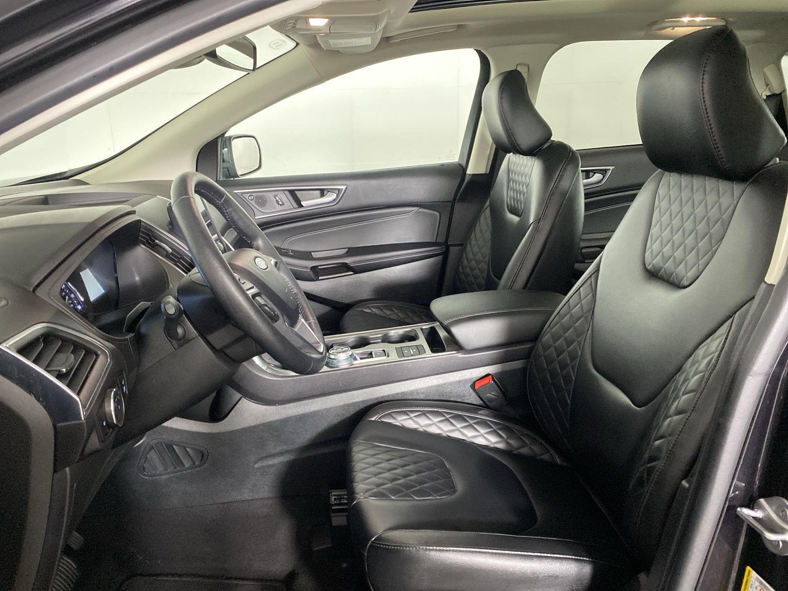Used 2024 Agate Black Ford Titanium image 13