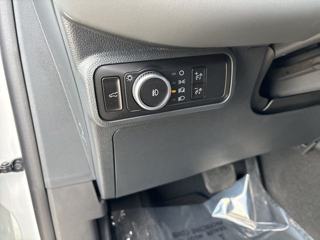 New 2026 Star White Metallic Tri-Coat Ford Active image 16