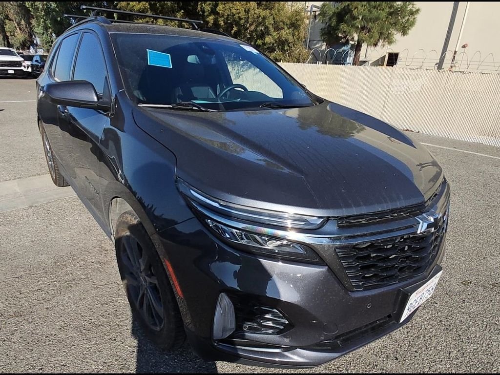 Used 2023 Gray Chevrolet RS image 3