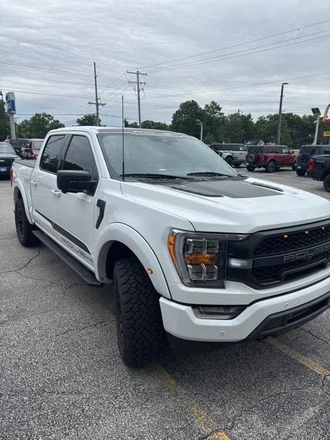 Used 2023 White Ford XLT image 2