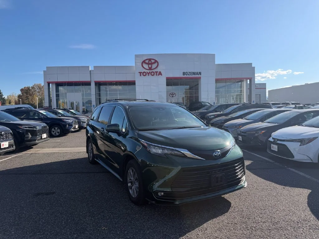 2025 Toyota Sienna