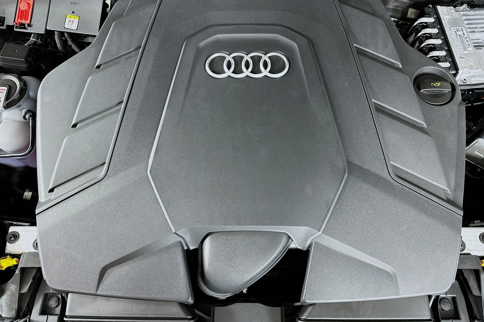 2026 Audi Q8 Prestige - Photo 12