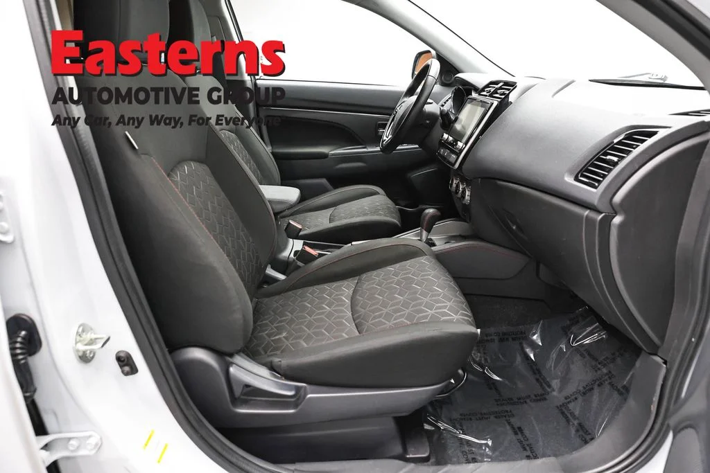 Used 2023 White Mitsubishi 2.0 LE image 24