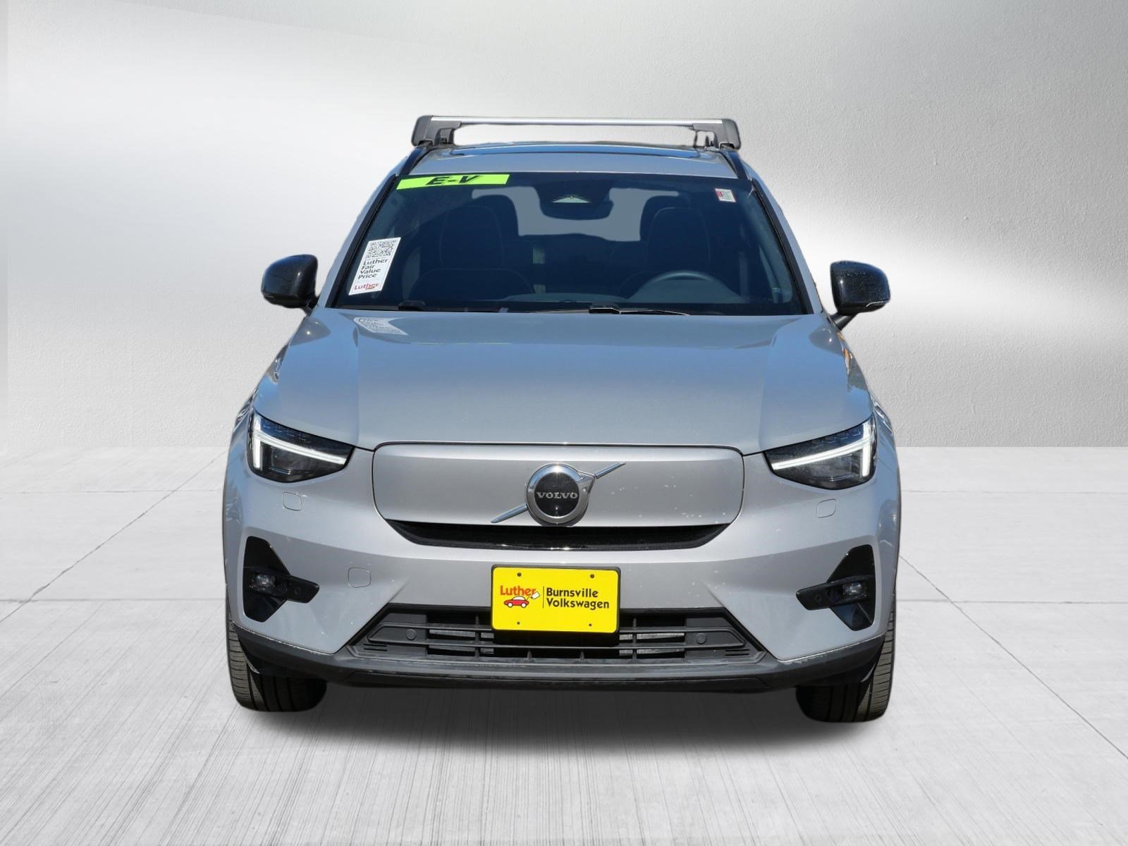 Used 2023 Volvo XC40 Ultimate with VIN YV4ED3UM9P2948062 for sale in Burnsville, MN