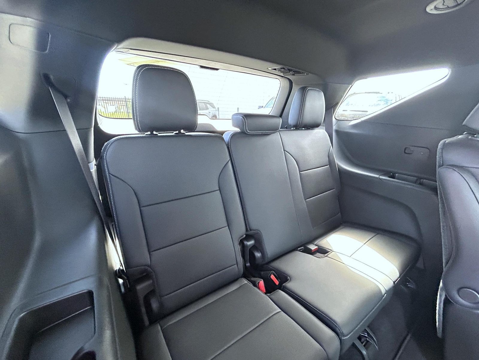 New 2027 Summit White Chevrolet LT image 21
