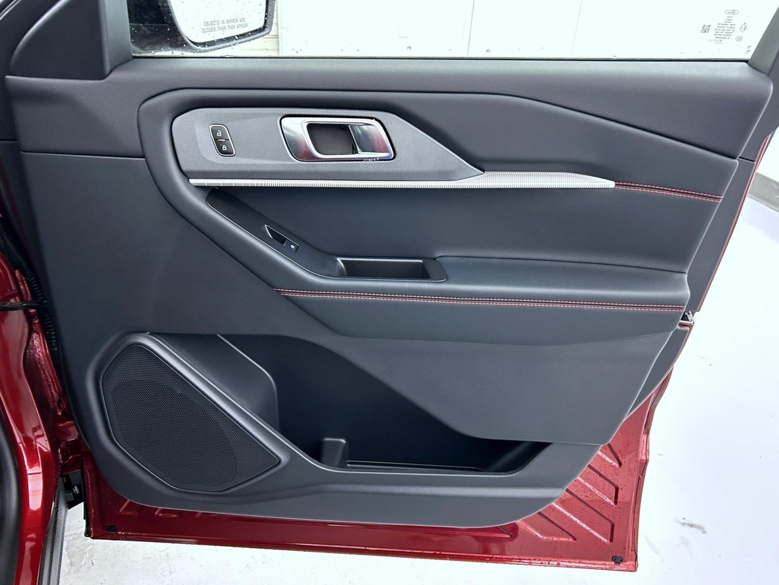 New 2027 Ruby Red Metallic Tinted Clearcoat Ford ST-Line image 16