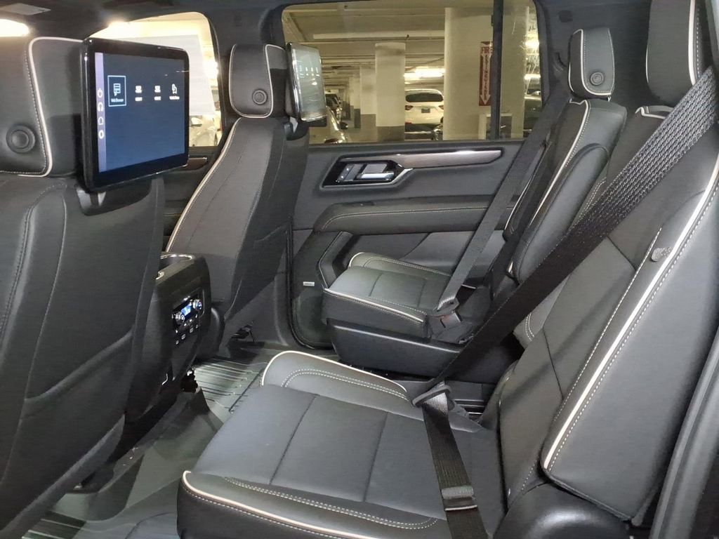2026 GMC Yukon XL Elevation - Photo 8