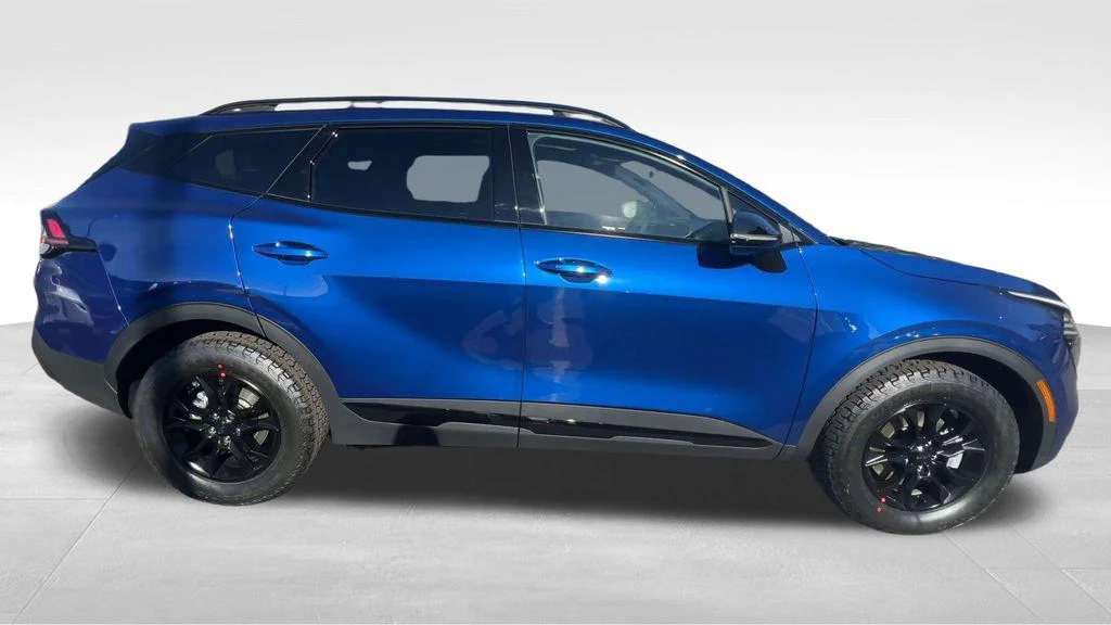 2025 Kia Sportage X-Pro - Photo 11