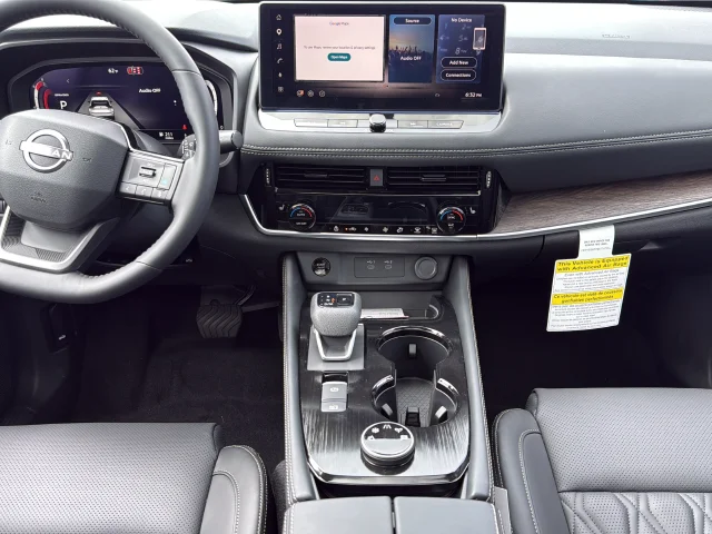 New 2026 Deep Ocean Blue Pearl Nissan Platinum image 20