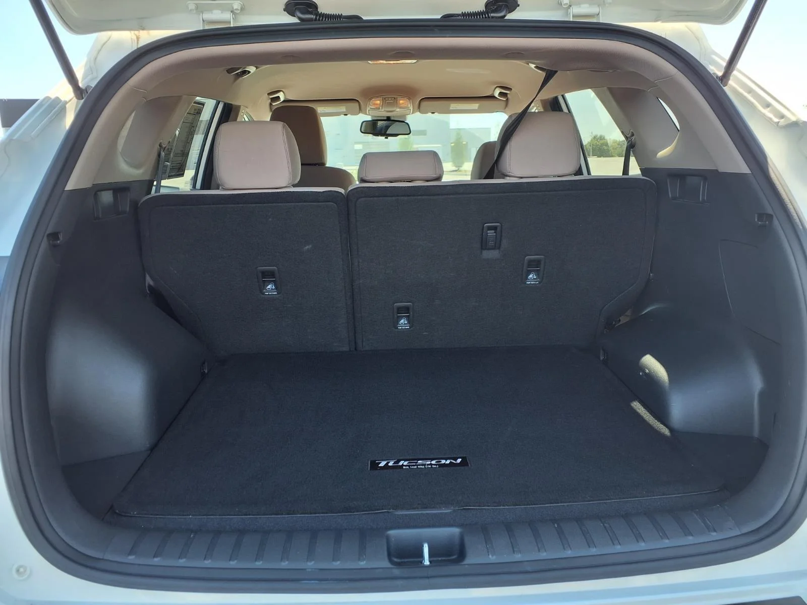 Used 2020  HYUNDAI VALUE FWD image 24