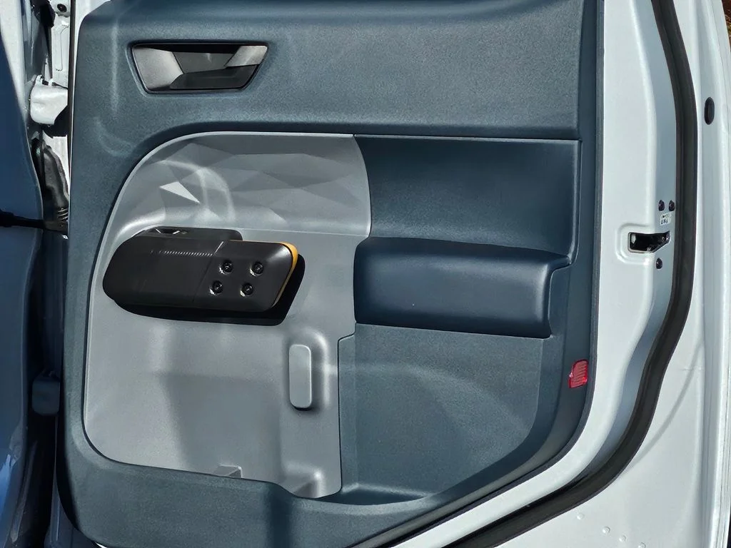 New 2026 White Ford Tremor image 35