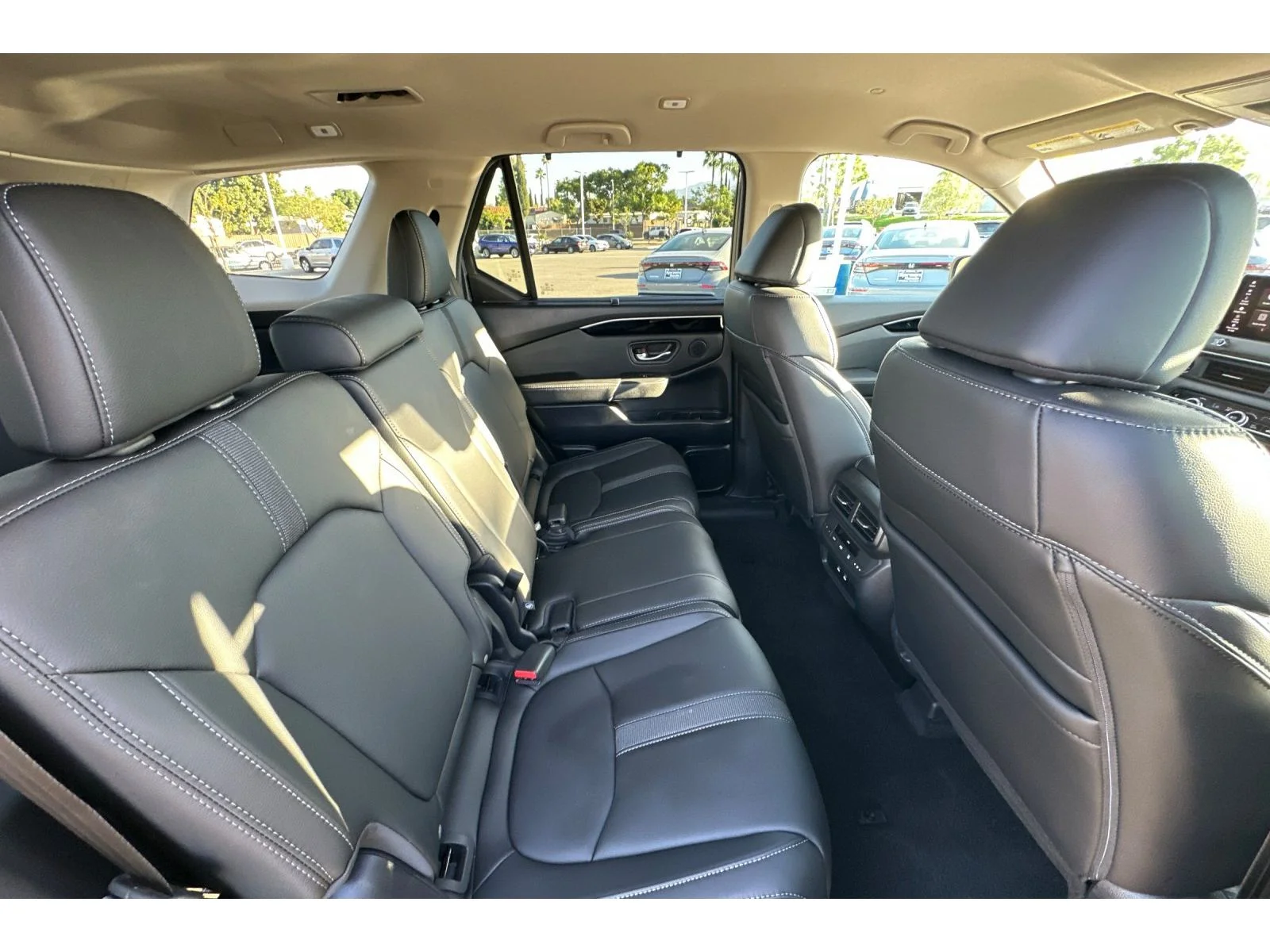 Used 2026 Modern Steel Metallic Honda EX-L image 19