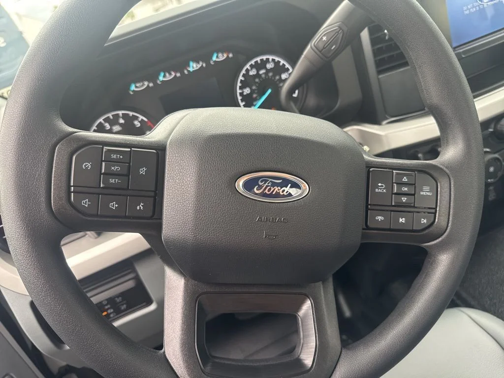 New 2026 White Ford XL image 34
