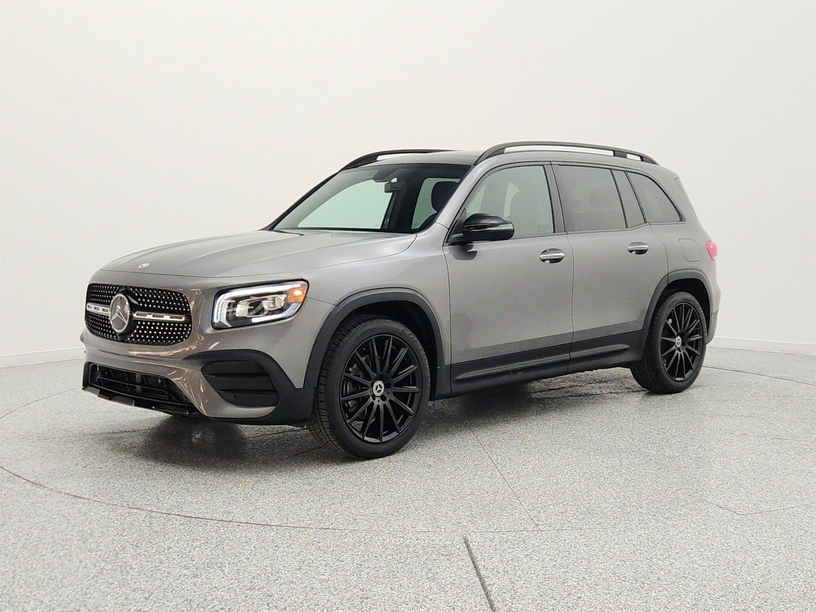 2022 Mercedes-Benz GLB GLB 250's photo