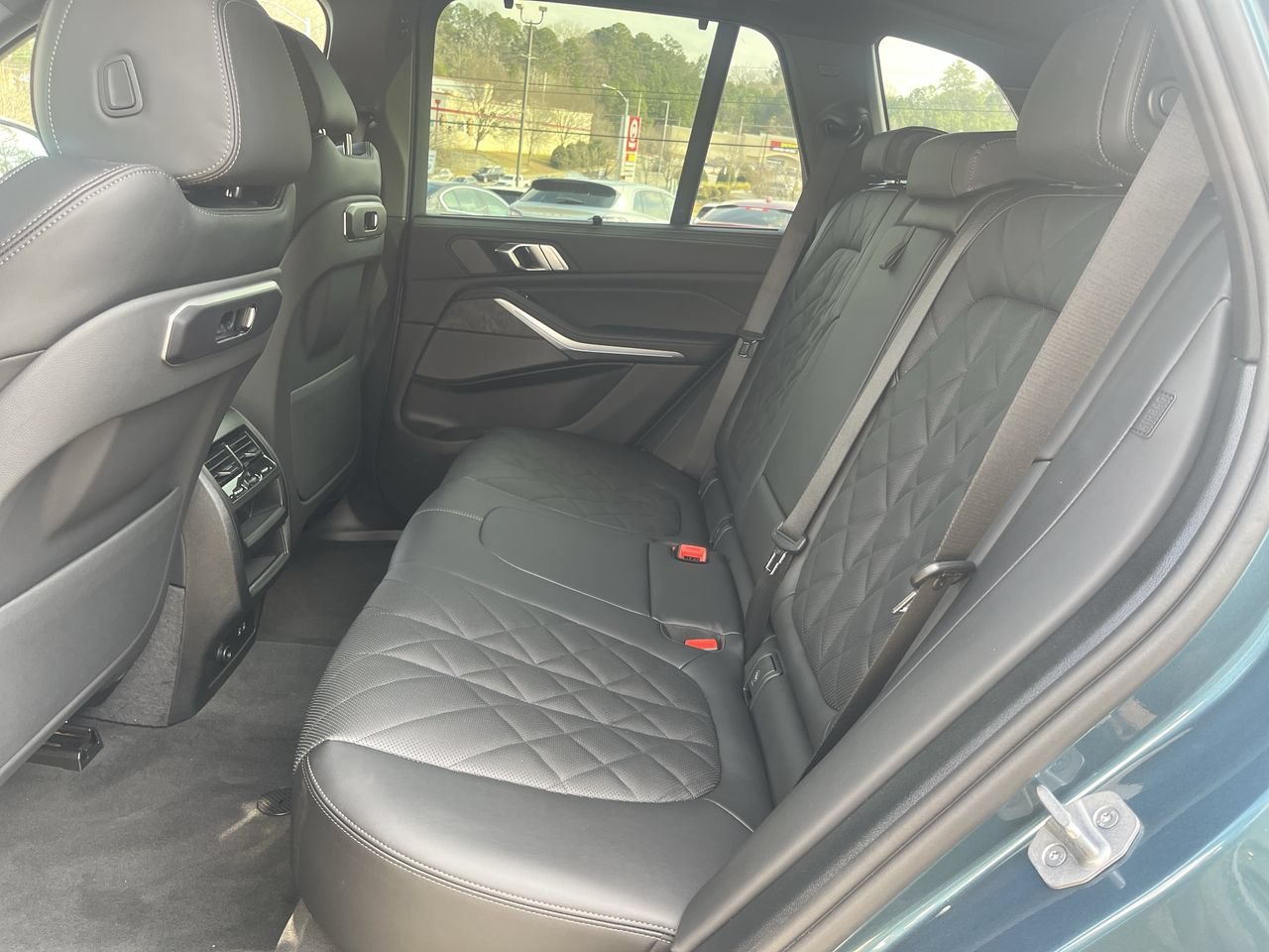 Used 2026 Blue Ridge Mountain Metallic BMW xDrive50e image 32