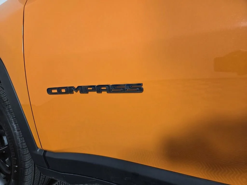 New 2026 Joose Exterior Paint Jeep Latitude Altitude image 10