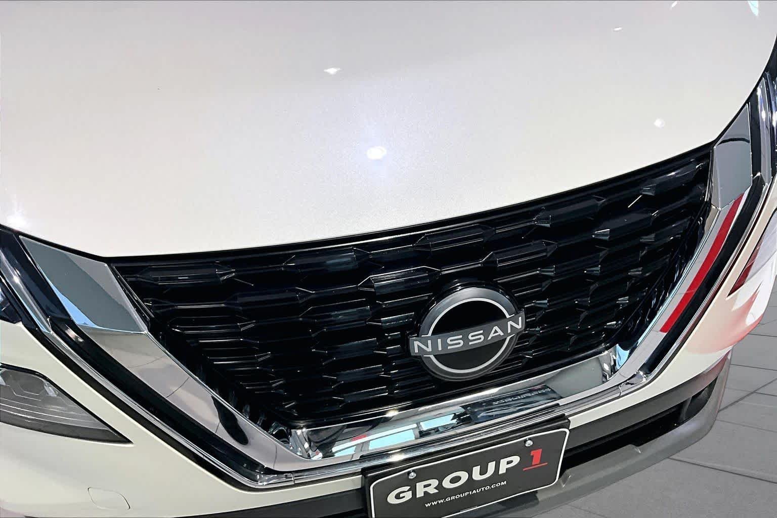 Used 2023 Pearl White Tricoat Nissan SV image 27