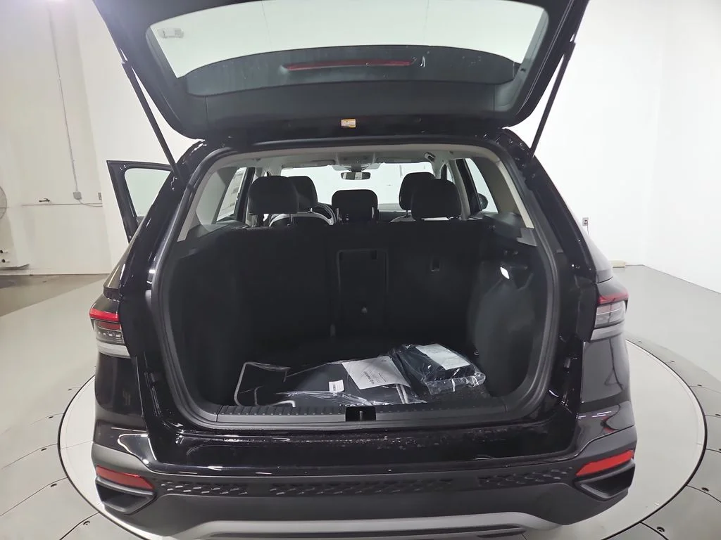 New 2026 Black Volkswagen 1.5T S image 21