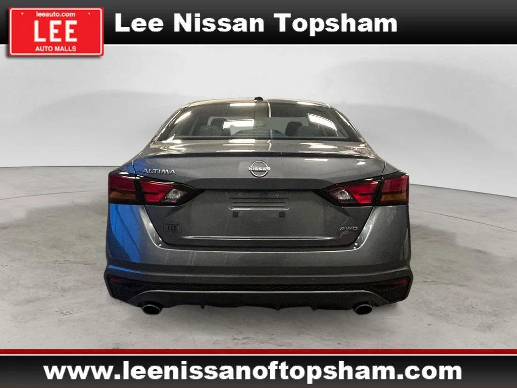 New 2026 Gun Metallic Nissan SV image 4