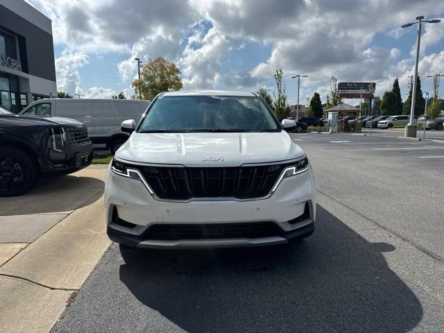 Used 2024 White Kia EX image 9