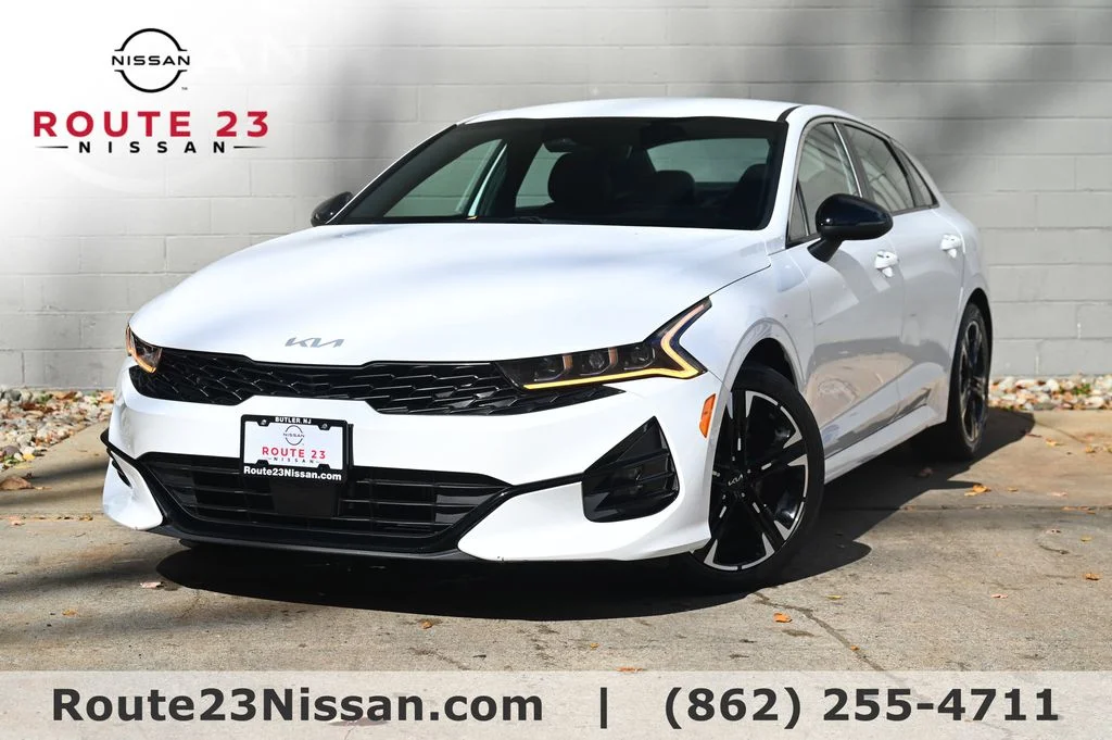 2023 Kia Optima GT-Line AWD's photo