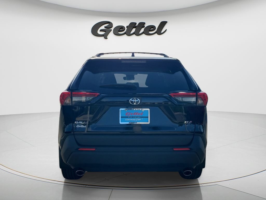 Certified Used 2025 Black Toyota XLE Premium image 5