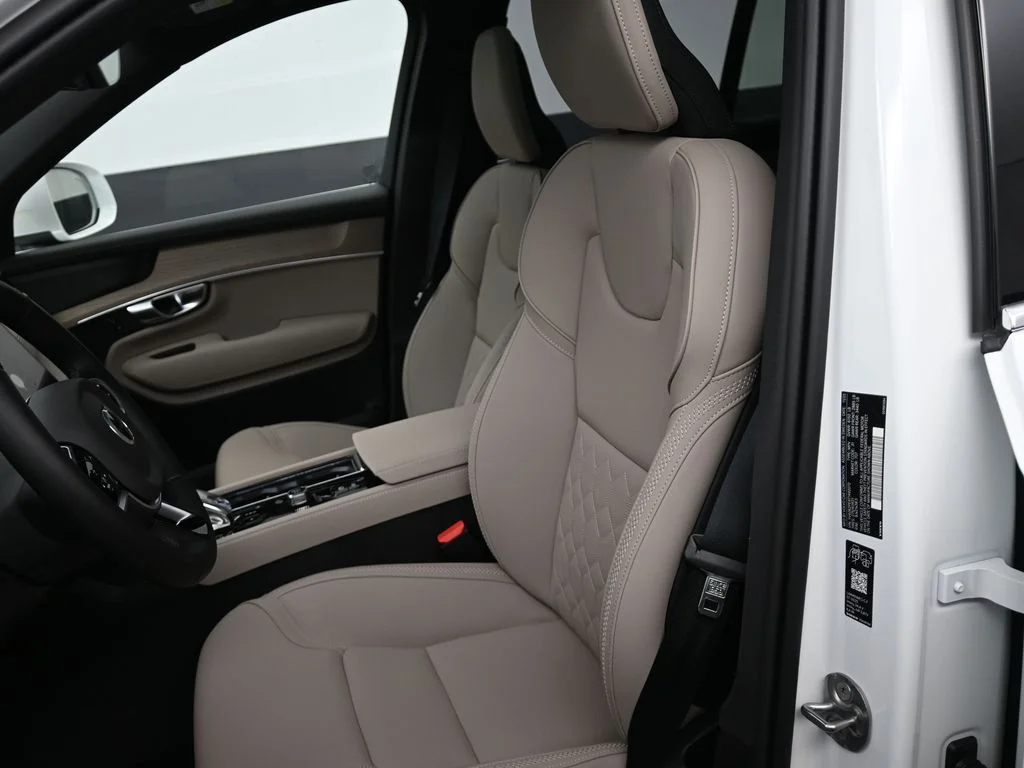 New 2026 Crystal White Volvo Plus image 10