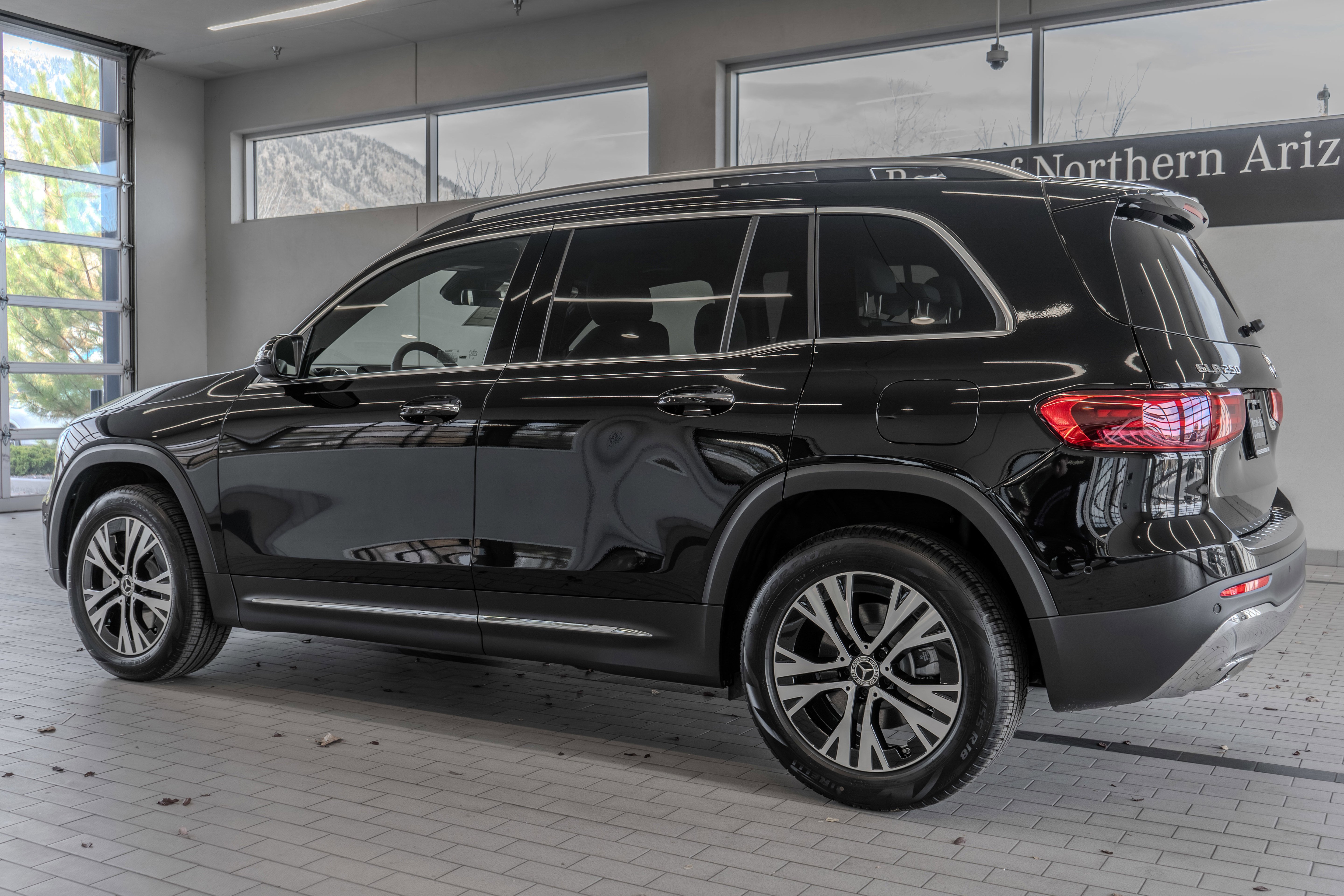 New 2026 Night Black Mercedes-Benz GLB 250 image 49