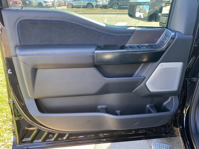 New 2026 Black Ford Platinum image 10