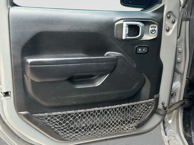 Used 2021 Gray Jeep Unlimited Sport S image 17
