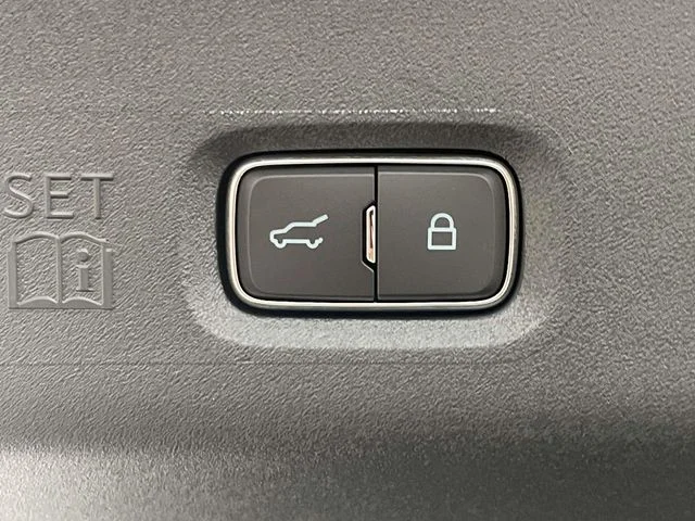 2025 Ford Expedition Active - Photo 9