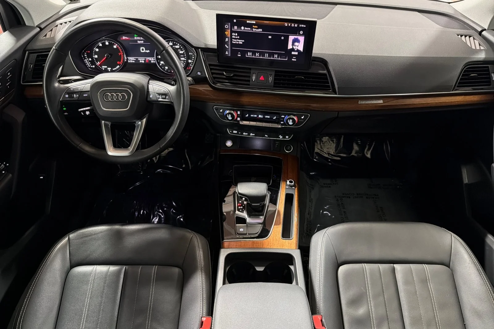 Used 2023 Ibis White Audi Premium 40 TFSI quattro image 12