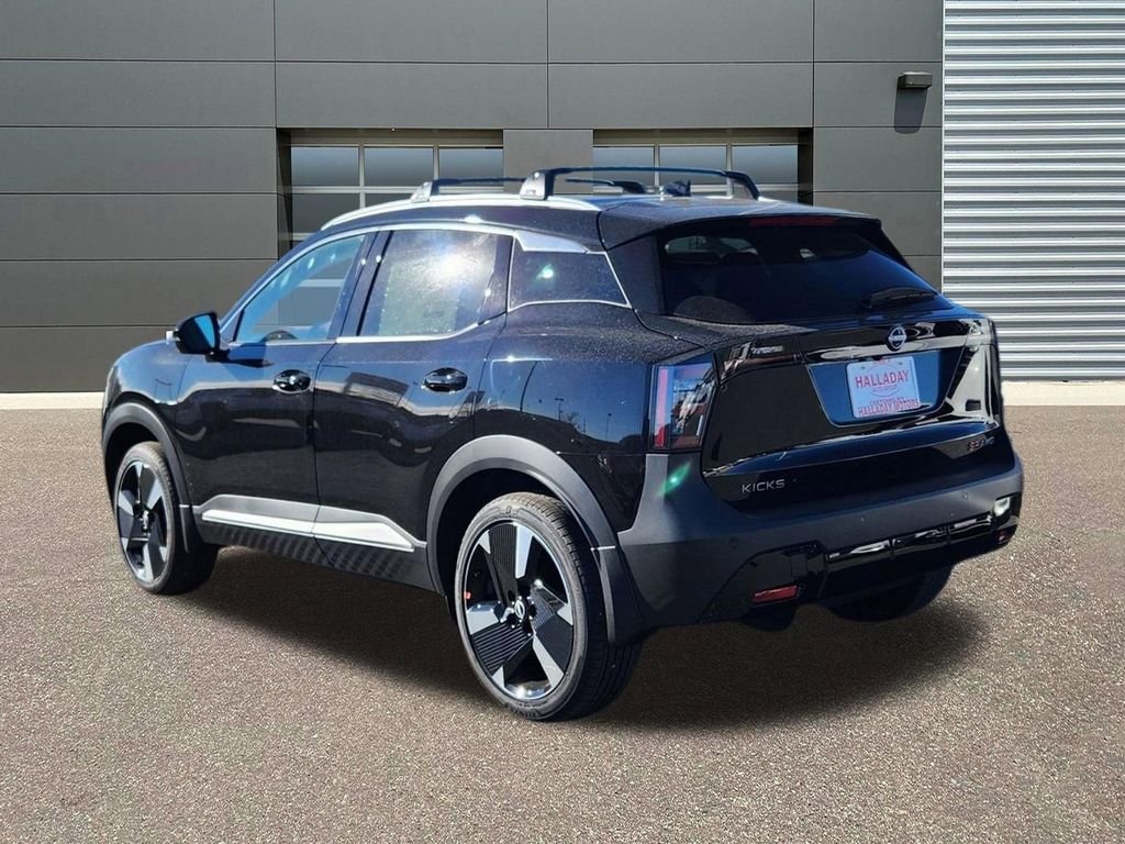 New 2026 Super Black Nissan SR image 3