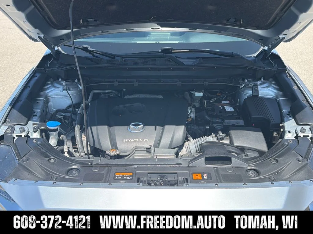 Used 2021 Sonic Silver Metallic Mazda Touring image 21