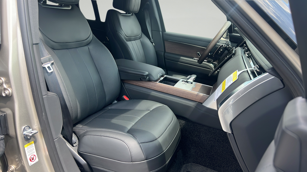 New 2026 Gold Land Rover SE image 22