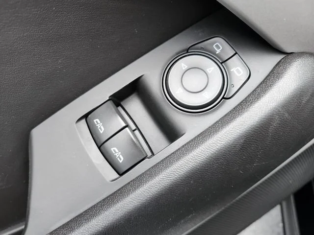 Used 2018 BLACK Chevrolet 1SS image 35